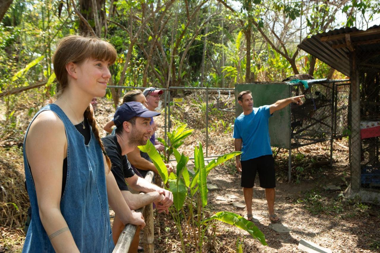 Jungle Lodge At Wild Sun Rescue Center Cabuya  Bagian luar foto